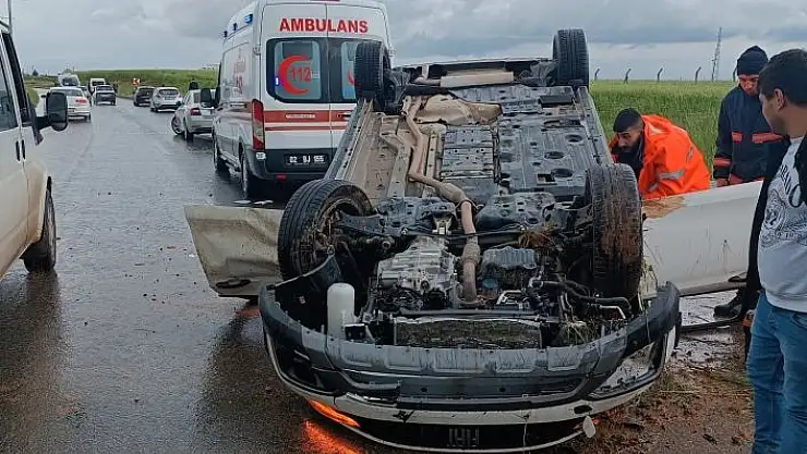 'Takla atan otomobilin sürücüsü yaralandı'