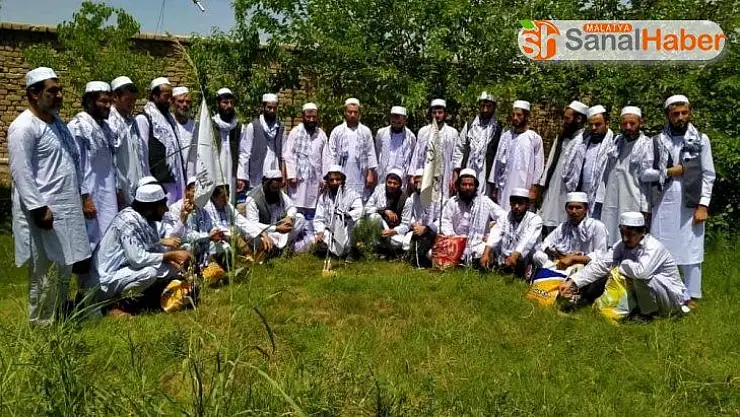 Taliban, 73 Afgan askeri ve polisi serbest bıraktı