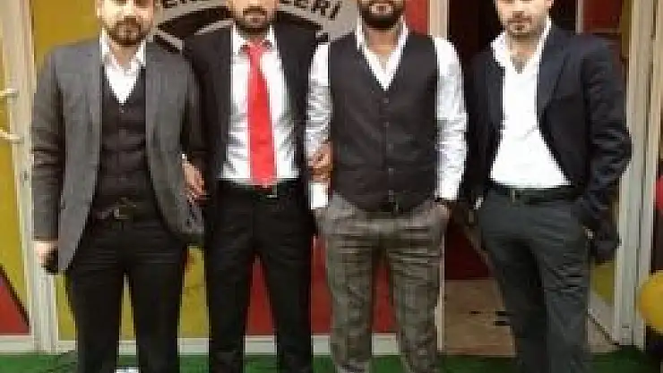 TARAFTARLAR DERNEĞİ BAŞKANINI SEÇTİ