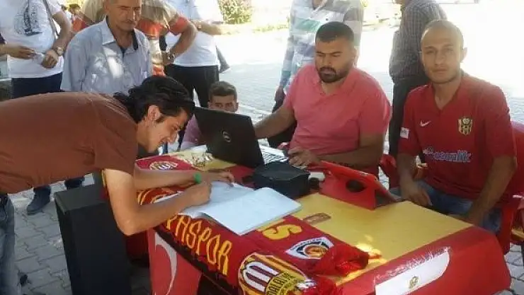 Taraftar Passolig Başvuru Standı Açtı