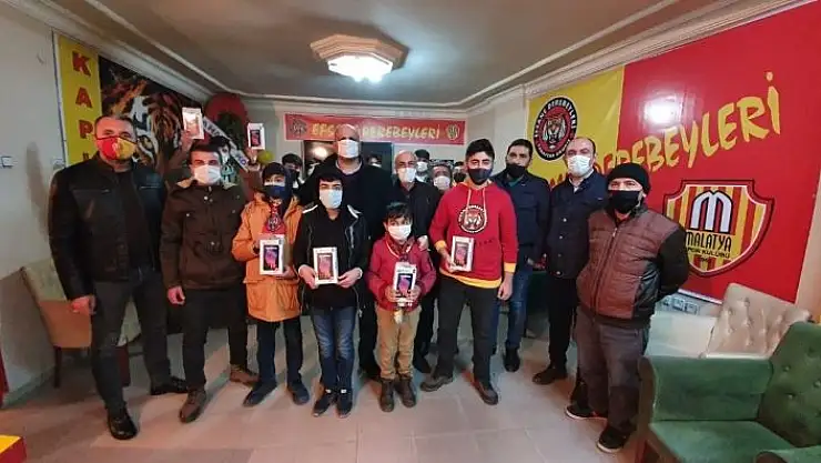 'Taraftarlardan öğrencilere tablet desteği'