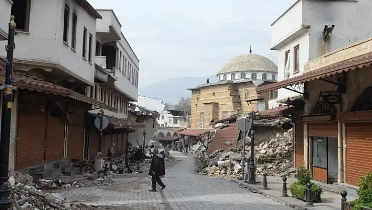 'Tarihi Demirciler Çarşısı da depremde ağır hasar aldı'