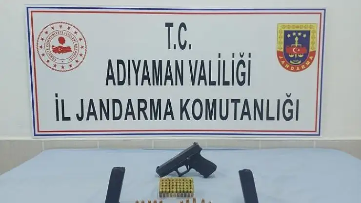 'Taşlar arasına gizlenmiş tabanca ele geçirildi'