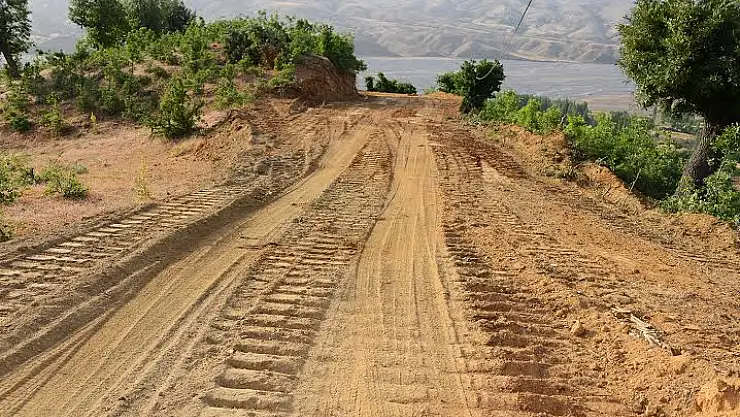 BÜTÜN ARA YOLLAR TEPEHAN'A BAĞLANIYOR
