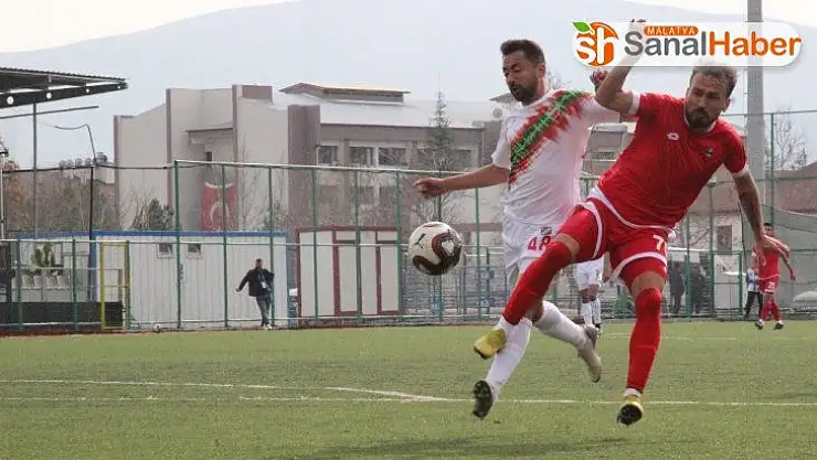 TFF 3. Lig: Elazığ Belediyespor: 0 - Karşıyaka: 0