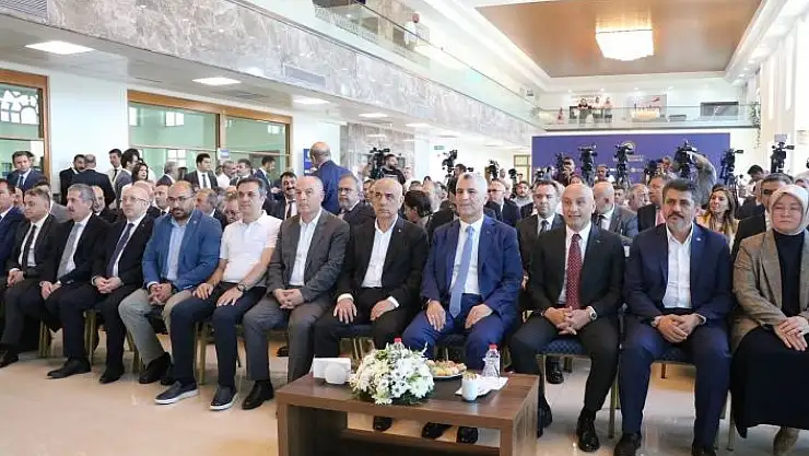 'Ticaret Bakanı Bolat: ''Temmuz ayında ihracatımız 20 milyar 93 milyon dolar olarak gerçekleşti'''