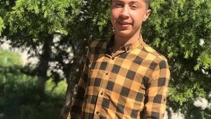 'Tırın çarptığı bisikletli genç hayatını kaybetti'