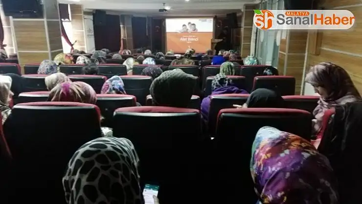 TOGEM'li kadınlara temel afet bilinci anlatıldı