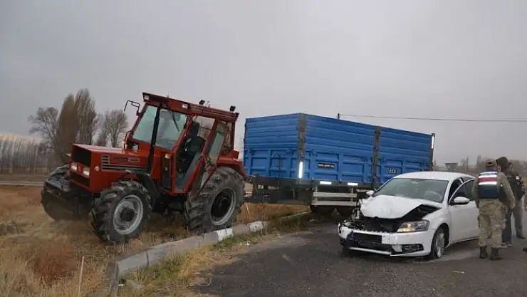 'Trafik kazası 2´si Çocuk 5 yaralı'