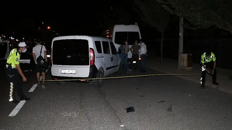 'Trafik kazasında 5 araçta maddi hasar, 1 yaralı'