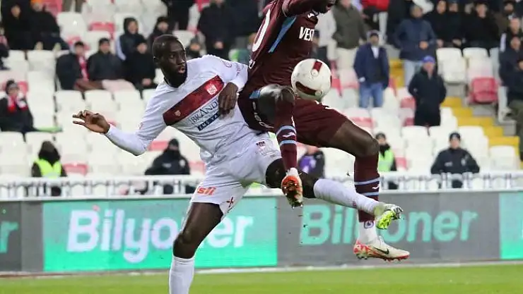 'Trendyol Süper Lig: E.Y. Sivasspor: 3 - Trabzonspor: 3 (Maç sonucu)'