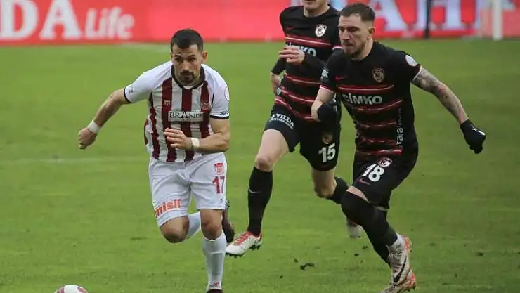 'Trendyol Süper Lig: Sivasspor: 2 - Gaziantep FK: 2  (Maç sonucu)'