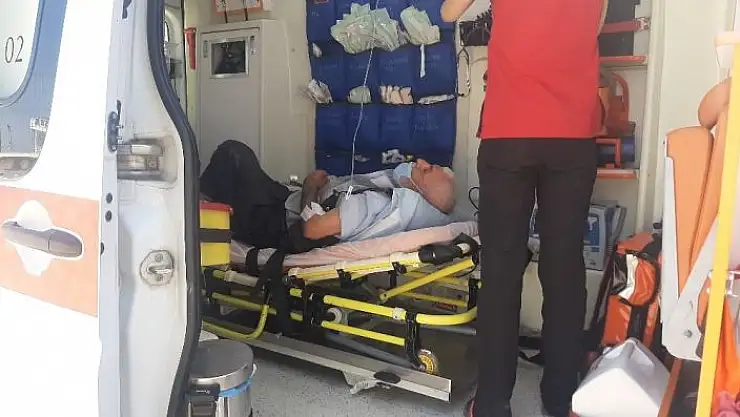 'Türbeyi soymak isteyen hırsız yaşlı adamı vurdu'