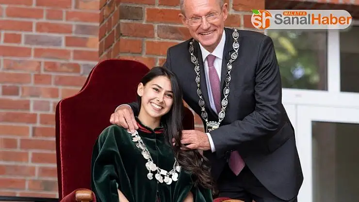 Türk kızı Melis Bilici, Almanya'da elma güzeli seçildi