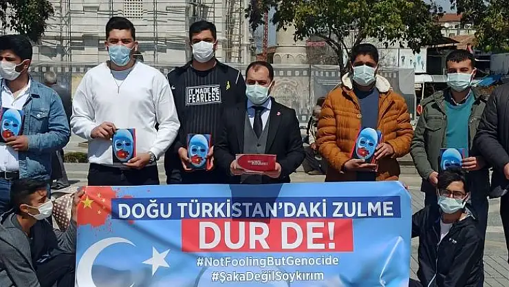 'Türkistan´da Müslümanlara yapılan zulüm kınandı'
