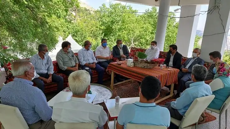 'Tut ilçesinde köy muhtarlarıyla istişare toplantısı'