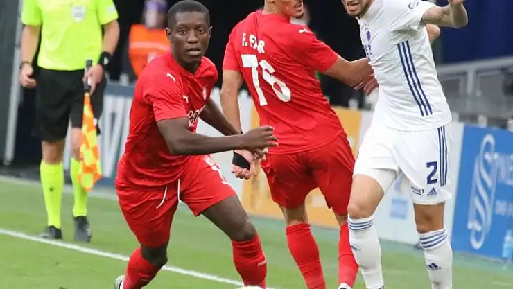 'UEFA Avrupa Konferans Ligi: Kopenhag: 2 - Sivasspor: 0 (İlk yarı)'