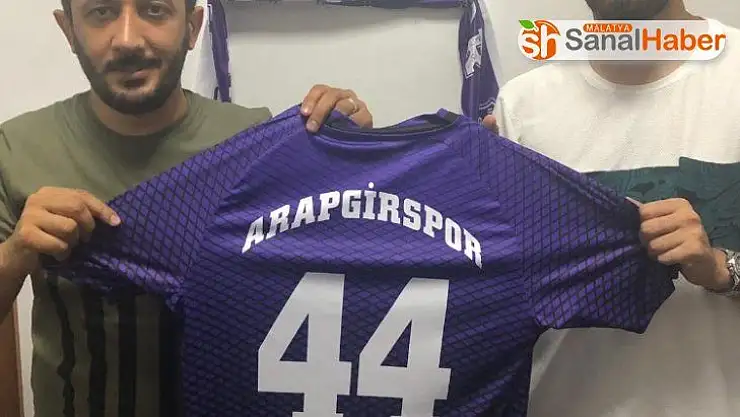Ünlü rap şarkıcısı Vahap Canbay, Arapgirspor'a transfer oldu