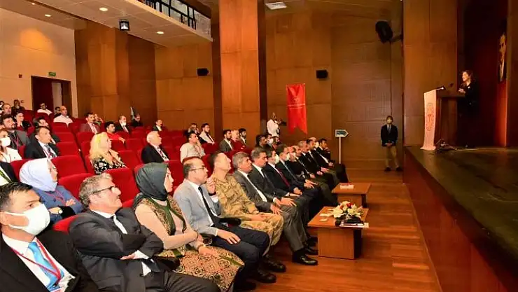 'Vali Baruş´tan teknoloji uyarısı'