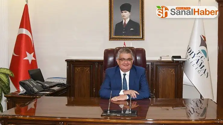Vali Pekmez, 19 Mayısı kutladı