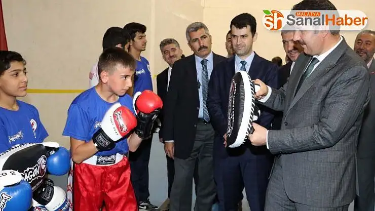 Vali Salih Ayhan: 'Spor Sivas çok önemli'