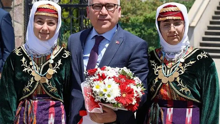 'Vali Şimşek İlçe ziyaretlerine devam ediyor'