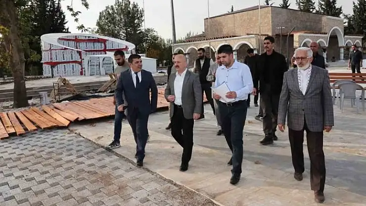 'Vali Varol, Adıyaman Şehitliğinde incelemelerde bulundu'