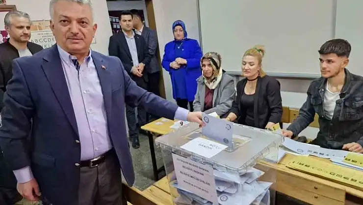 'Vali Yazıcı oyunu kullandı'