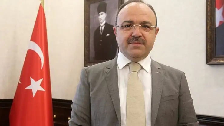 'Vali Yırık, ''Delta varyantı Elazığ´da da var, korona virüs tedbirlerden güçlü değildir'''
