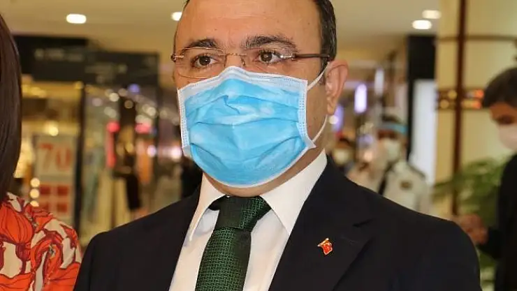 'Vali Yırık, maske için teşekkür etti, sosyal mesafe için uyardı'