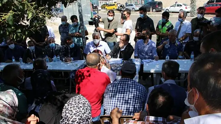 'Vali Yırık, Mustafapaşa Mahallesi´nde hak sahipleri ile bir araya geldi'