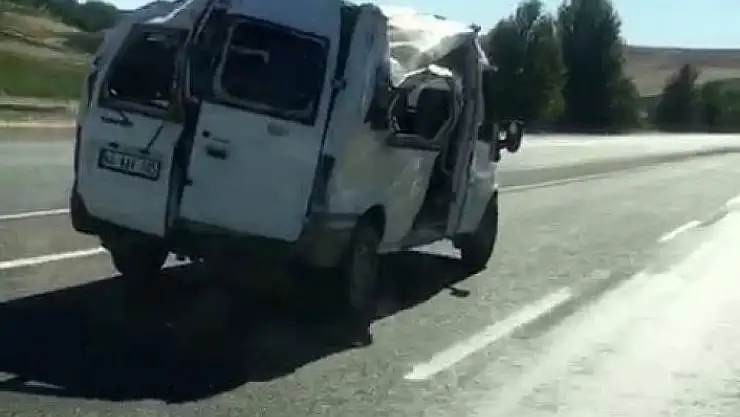 'Valilikten trafikte ilerleyen hurda minibüse ceza'