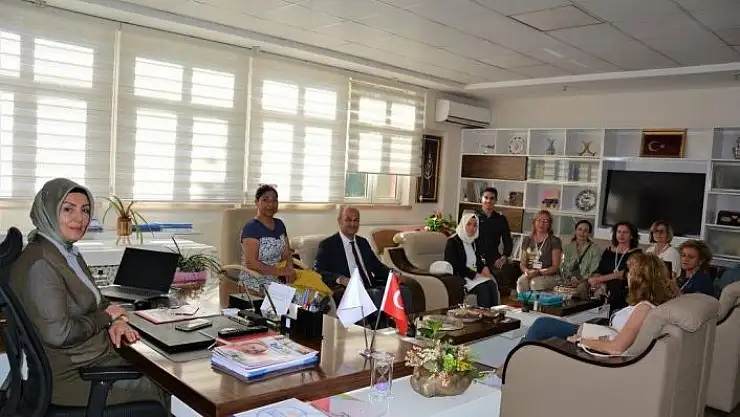 'Yabancılar kültürümüzü mercek altına aldı'