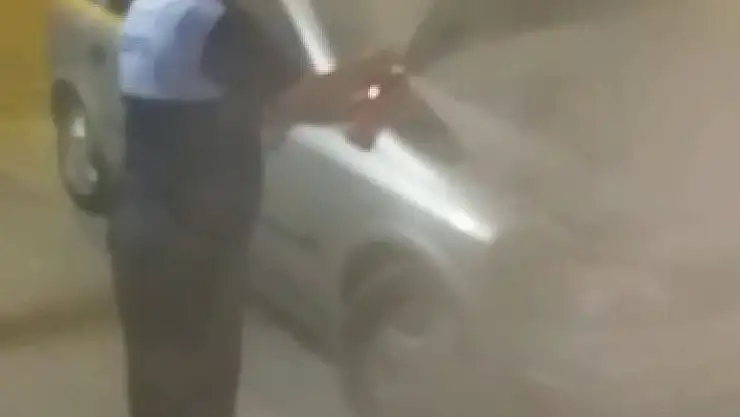 'Yanan otomobili zabıta müdahalesi'