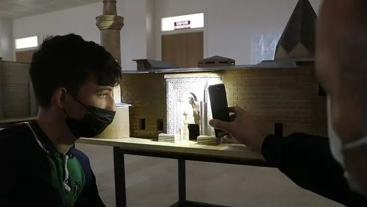 'Yapımları 2 buçuk ay sürdü, gerçeklerinden farkı bulunmuyor'