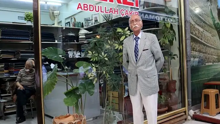 'Yarım asırdan fazladır üzerinden hiç çıkarmadı'