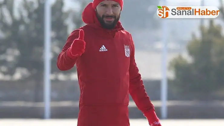 Yasin Öztekin: 'Takıma katkı sağlamak istiyorum'