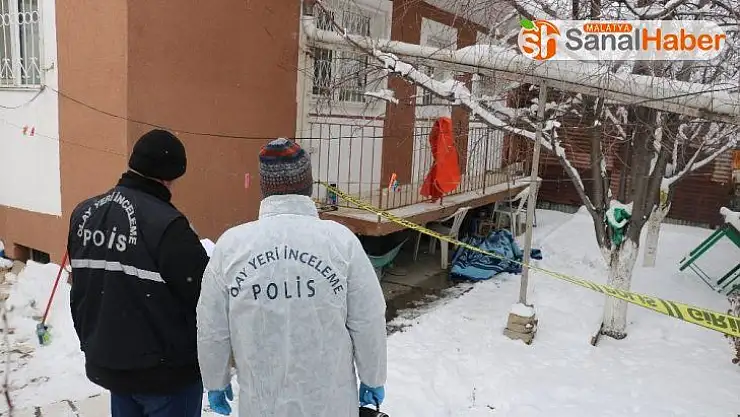 Yaşlı adam evinin bahçesinde ölü bulundu