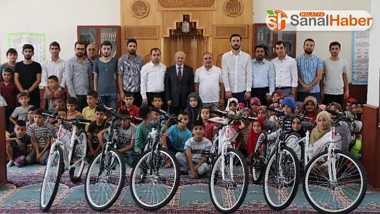 Yaz Kuran Kurslarını başarıyla bitiren öğrencilere ödül