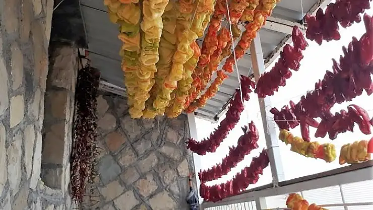 'Yaz lezzetleri kışa hazırlanıyor'