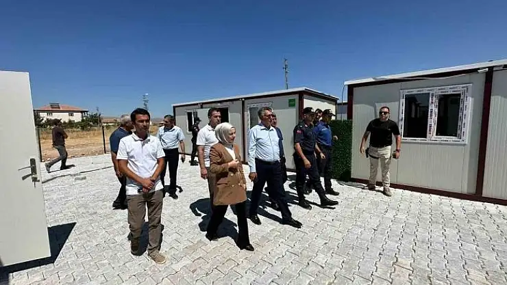 'Yazıhan´da geçici konteyner kent tamamlandı'