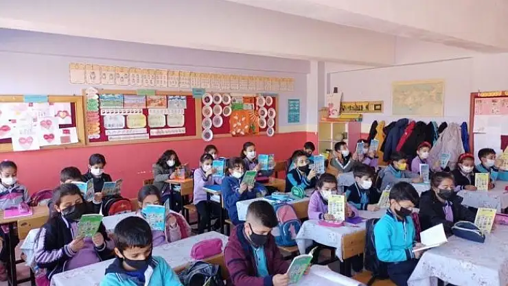 'Yazıhan´da Kitap K´oku´su projesi'