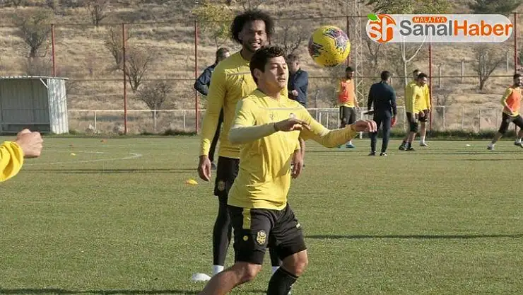 Fenerbahçe mesaisi başladı