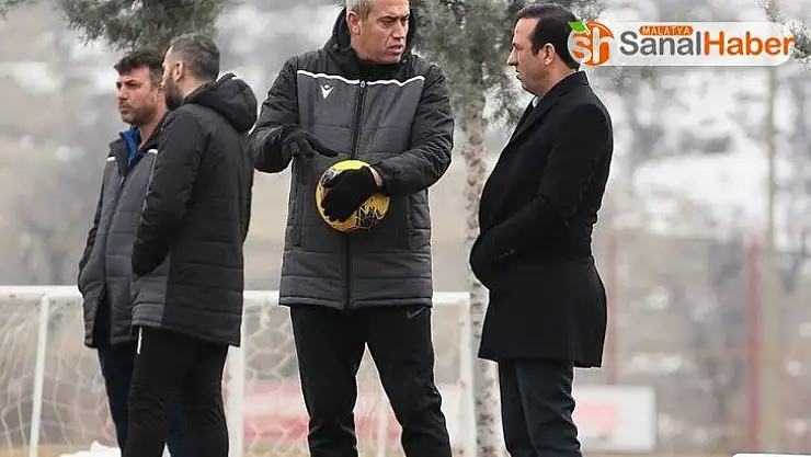 Özdeş'le devam