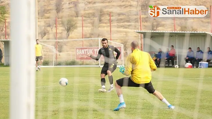 Yeni Malatyaspor hazırlık maçında U19 takımını 4-0 yendi