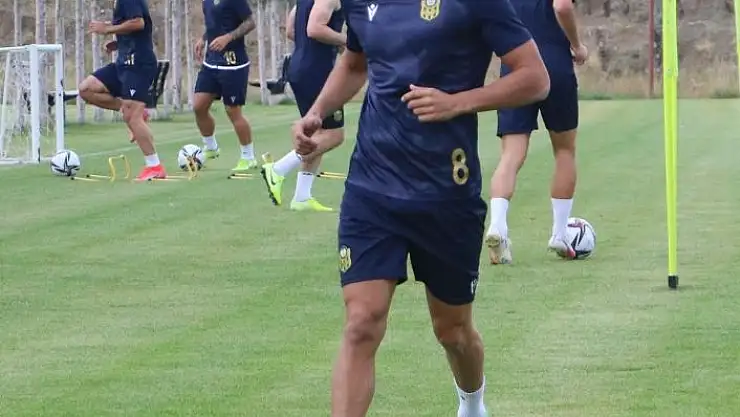 'Yeni Malatyaspor´un kadrosunda 11 yabancı futbolcu bulunuyor'