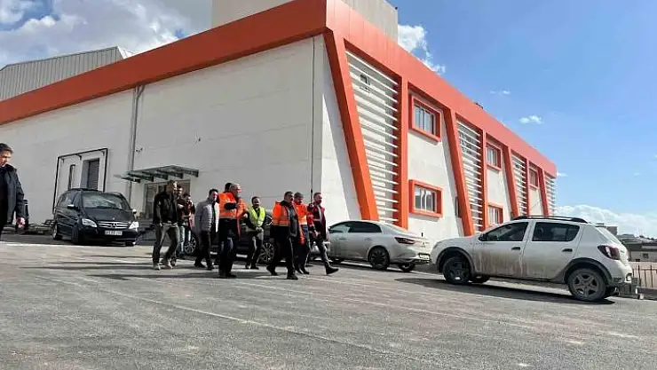 'Yeni yapılan Yemek fabrikasında günlük 100 bin kişilik yemek üretiliyor'