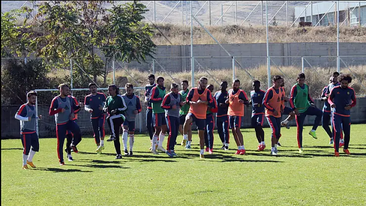 YENİ MALATYASPOR PUAN FARKINI AÇMAK İSTİYOR