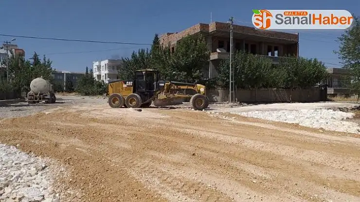 Yeşilyurt Mahallesi'nde asfalt öncesi hazırlıklara başlandı