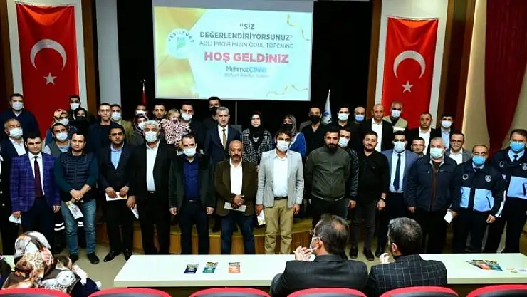 'Yeşilyurt´ta ''Siz değerlendiriyorsunuz'' projesi ödül töreninde duygusal anlar yaşandı'
